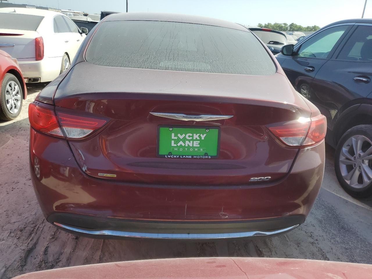 2015 Chrysler 200 Limited - Image 6