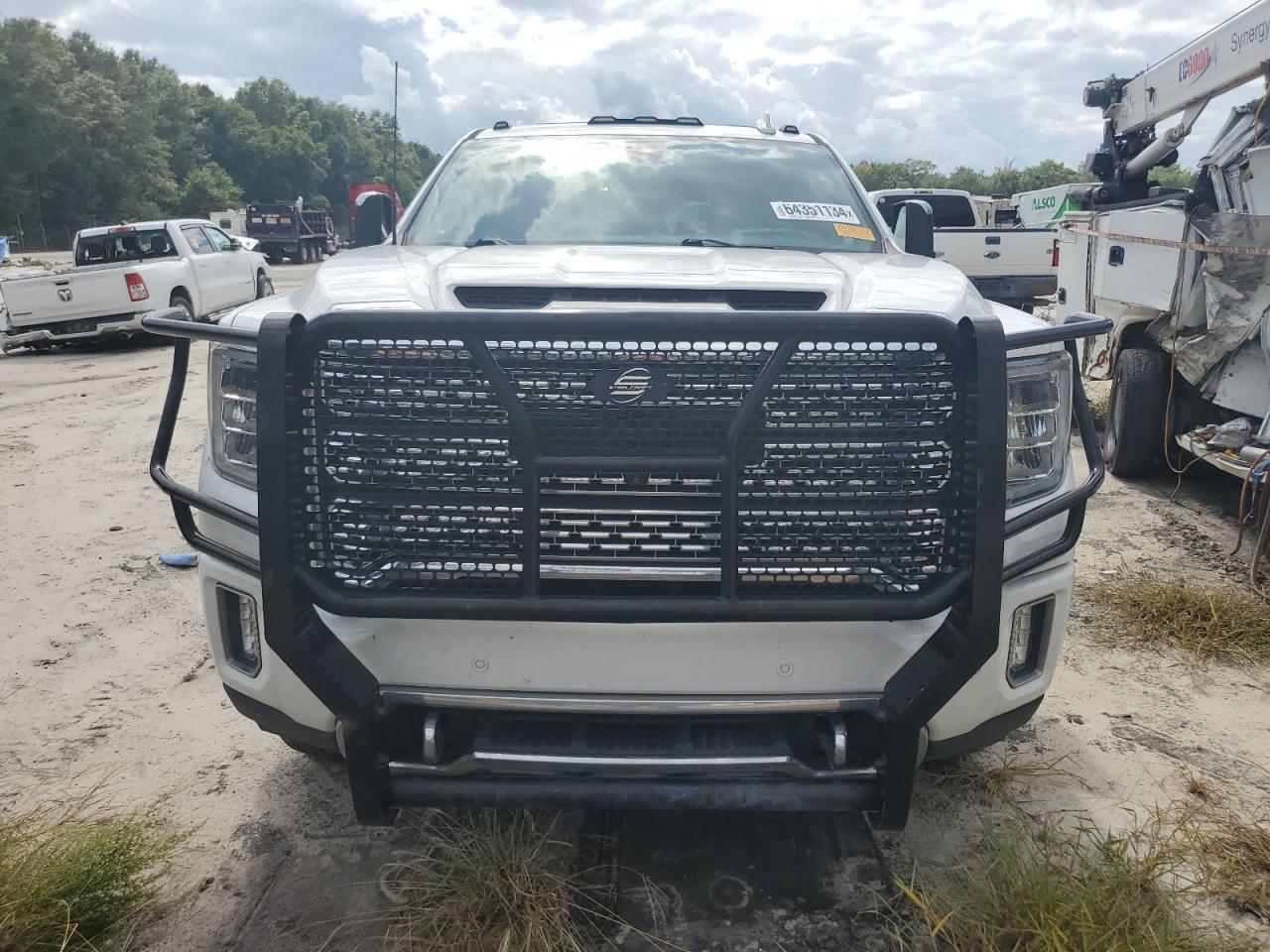 2020 GMC Sierra K3500 Denali - Image 5