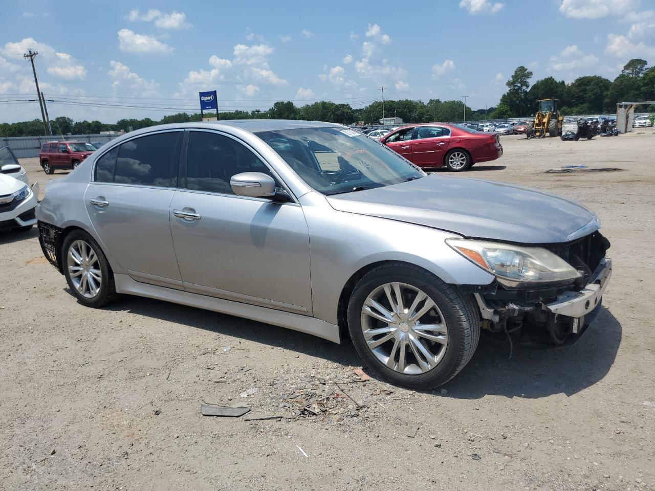 2013 Hyundai Genesis 3.8L - Image 4