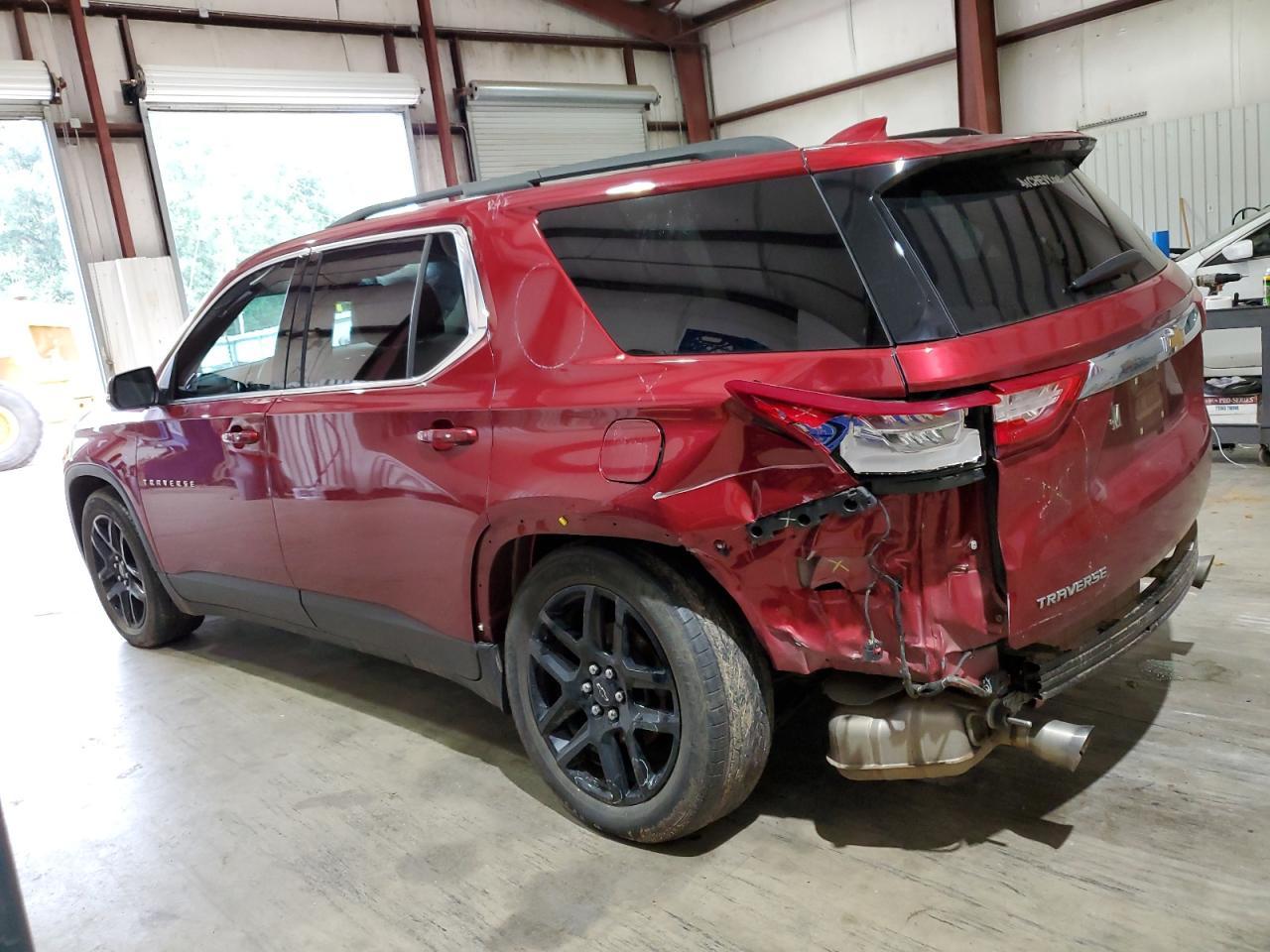 2021 Chevrolet Traverse Lt - Image 2
