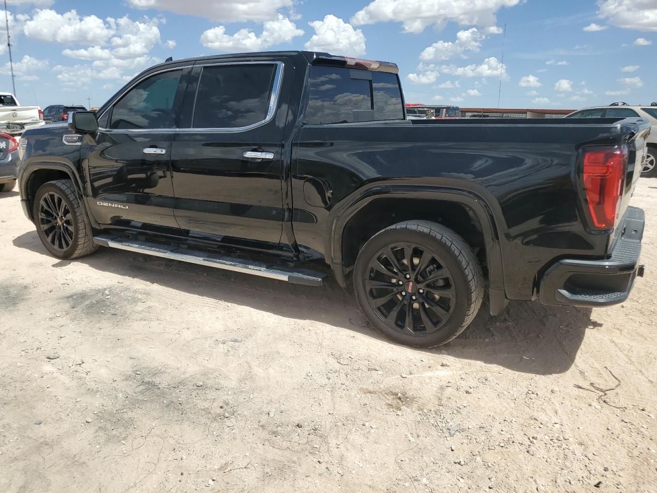 2019 GMC Sierra K1500 Denali - Фото 2
