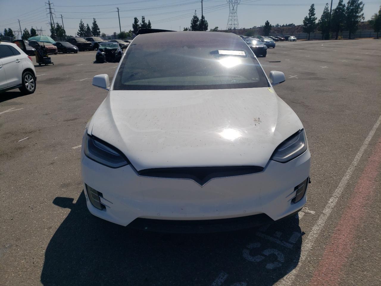 2016 Tesla Model X - Фото 5