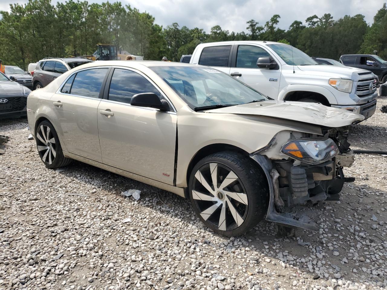2010 Chevrolet Malibu Ls - Фото 4