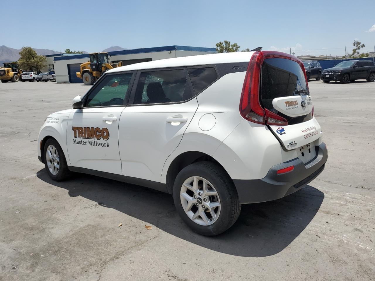 2021 Kia Soul Lx - Image 2