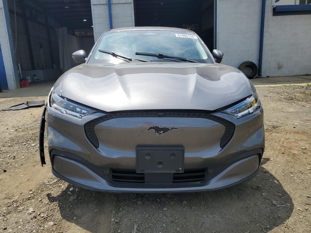 2021 Ford Mustang Mach-E Select - Фото 5