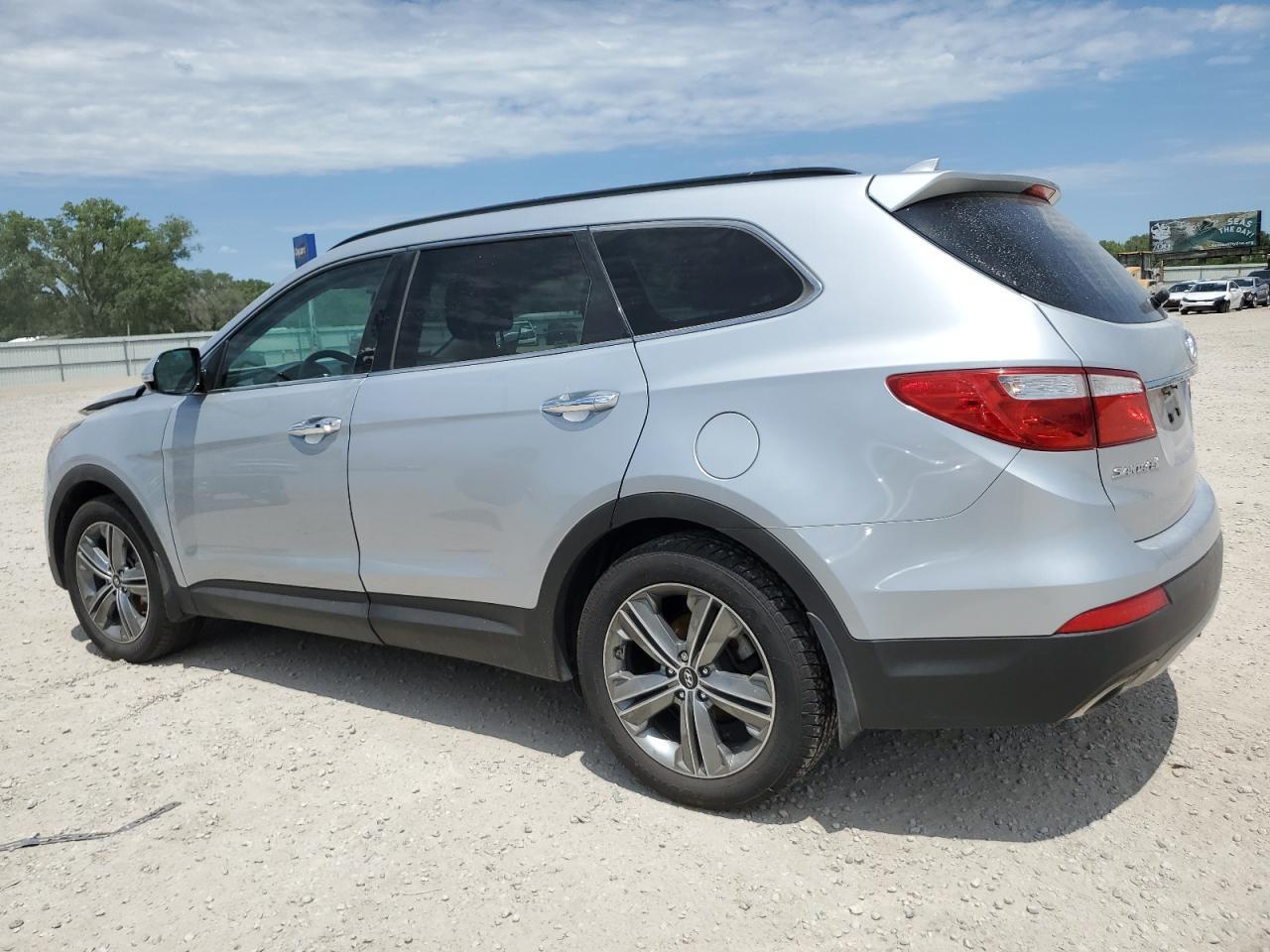 2016 Hyundai Santa Fe Se - Фото 3