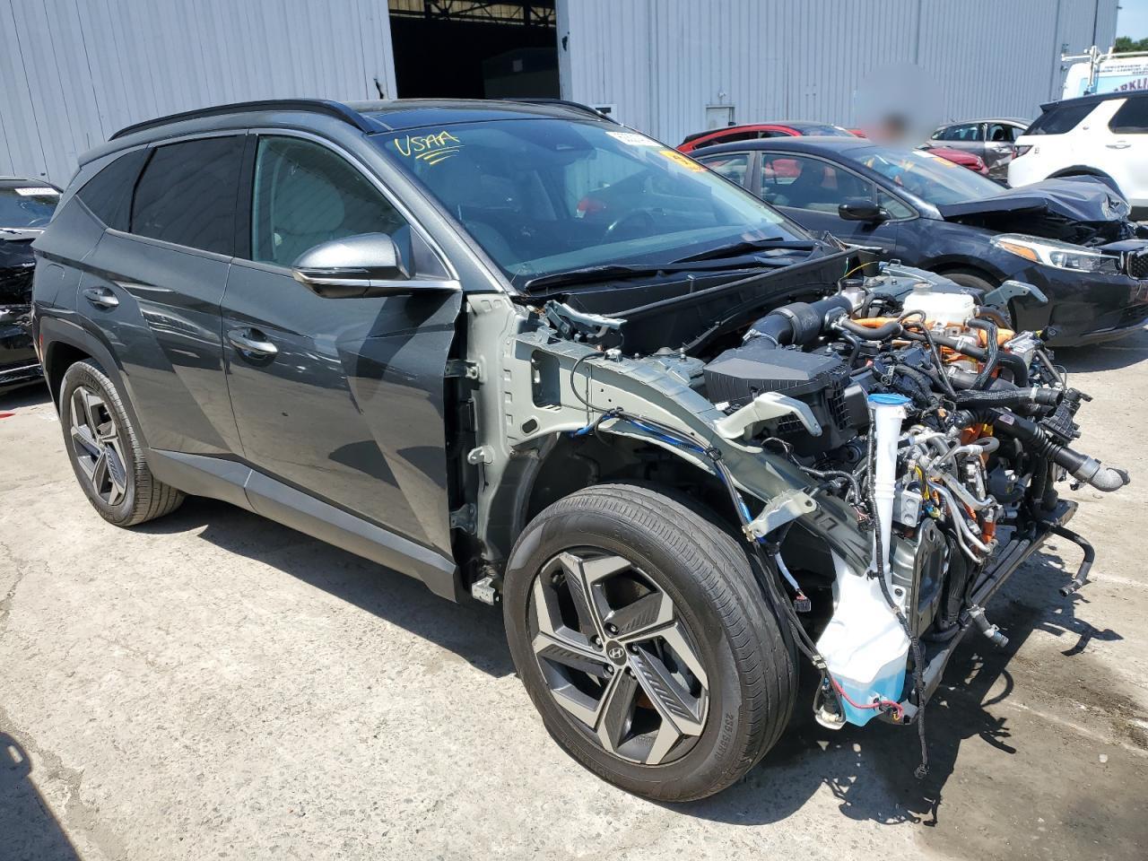 2022 Hyundai Tucson Limited - Image 4
