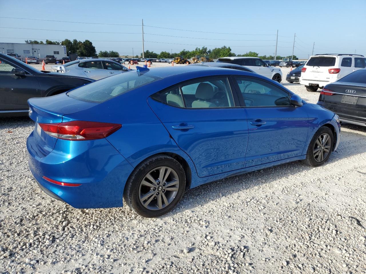 2017 Hyundai Elantra Se - Фото 3