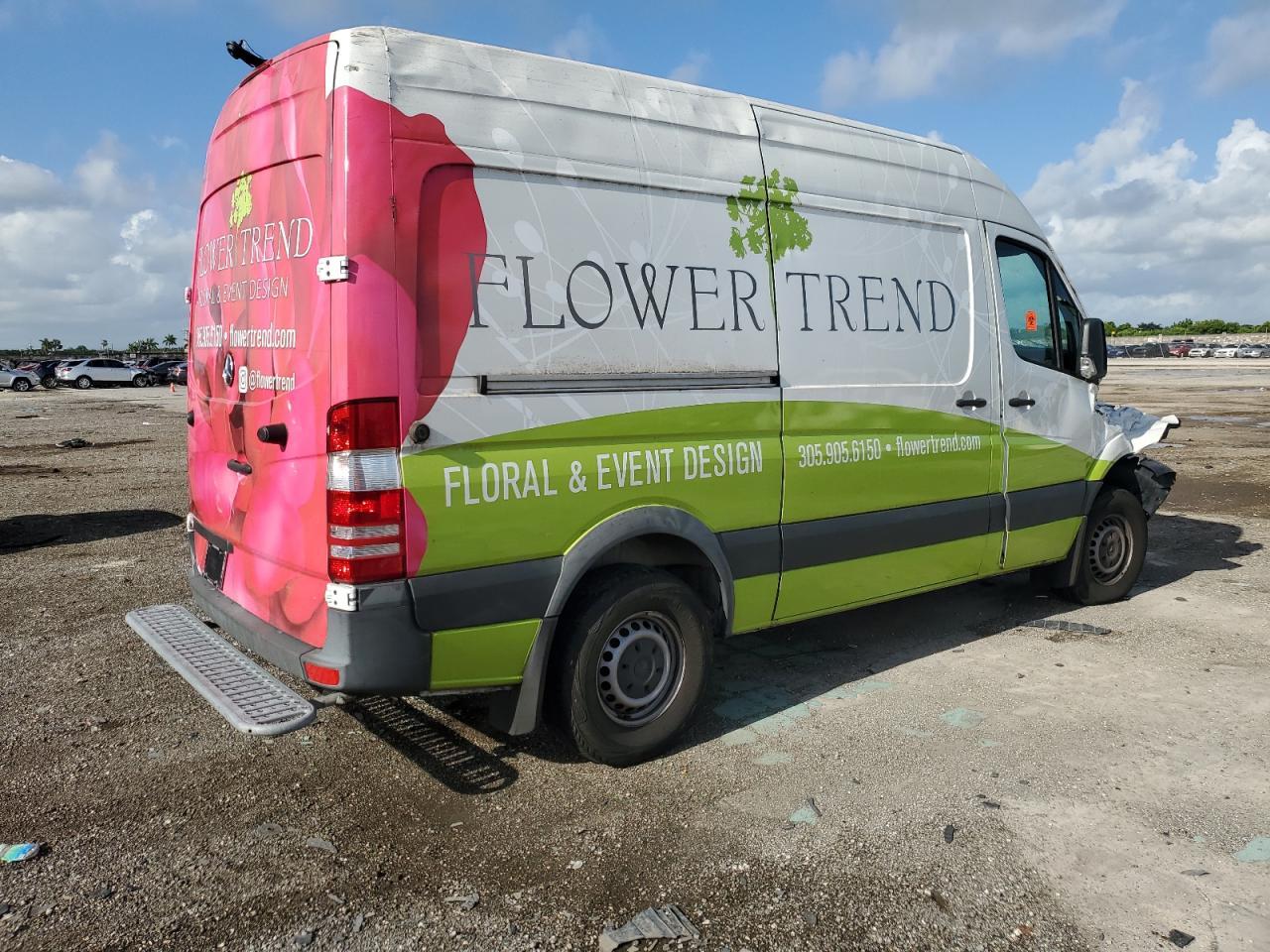 2017 Mercedes-Benz Sprinter 2500 - Image 3