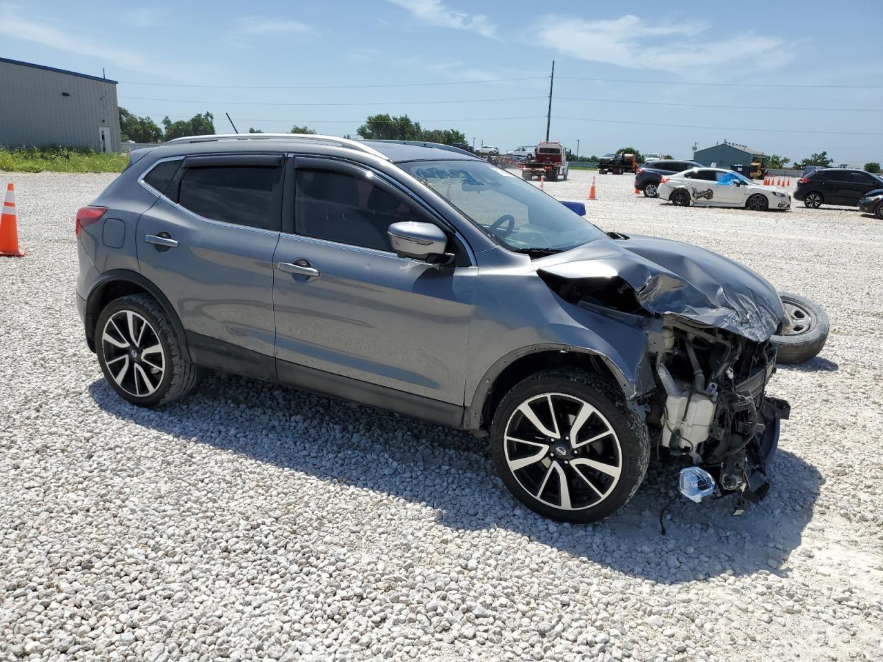 2017 Nissan Rogue Sport S - Фото 4