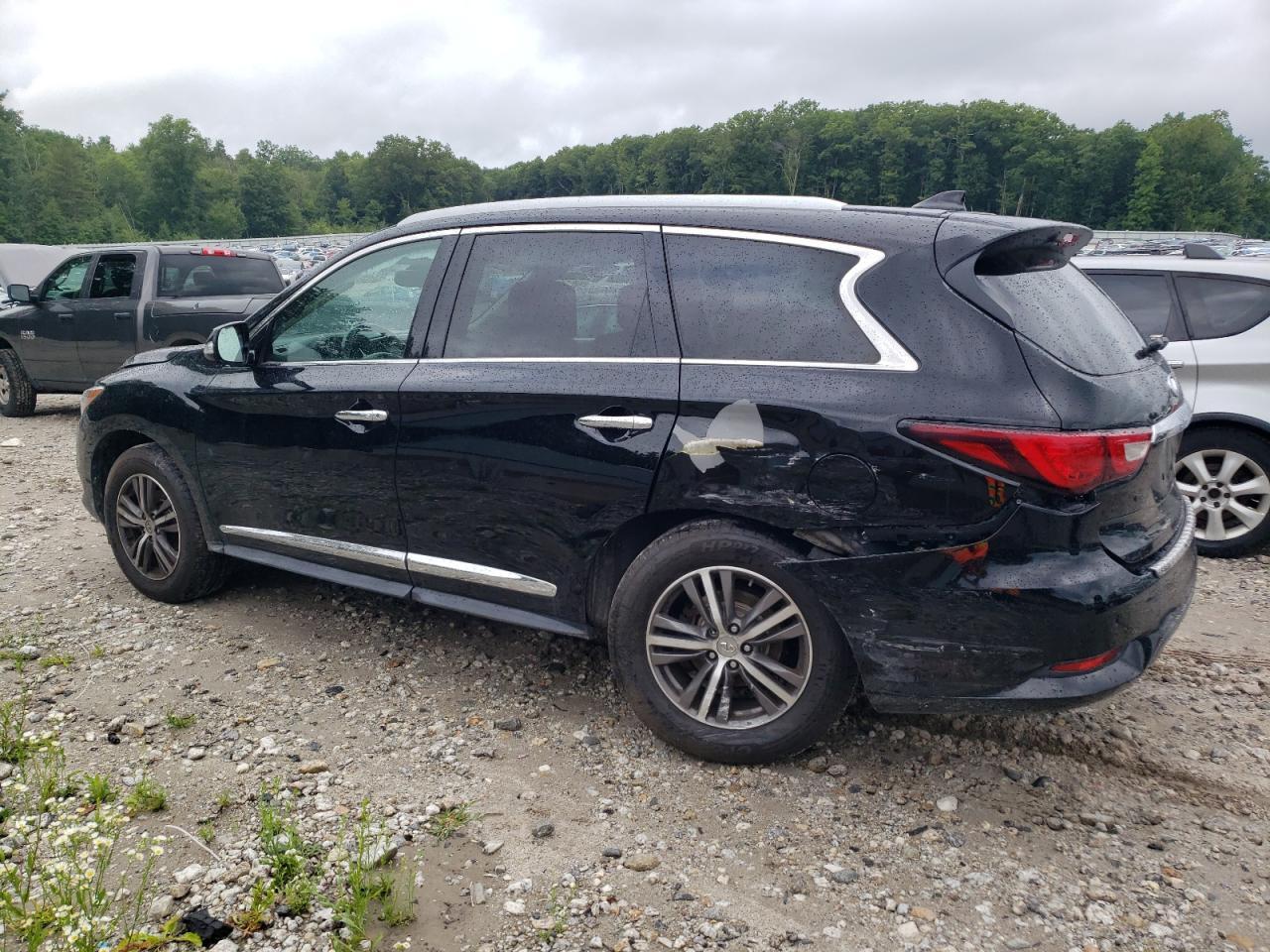 2017 Infiniti Qx60 - Image 2
