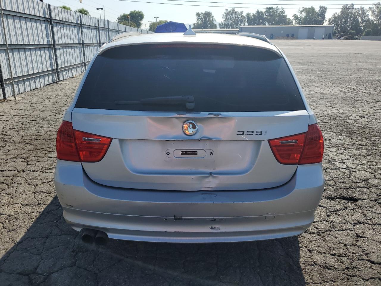 2011 BMW 328 Xi - Фото 6