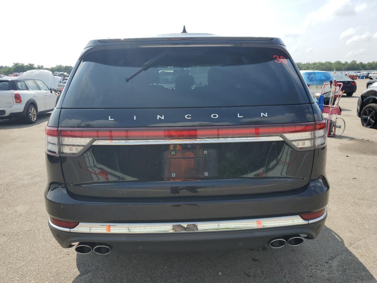 2022 Lincoln Aviator - Image 6