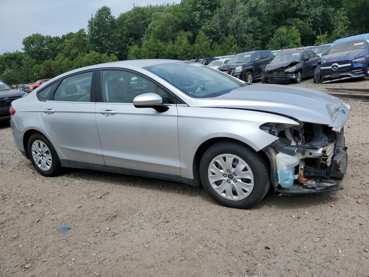 2014 Ford Fusion S - Image 4