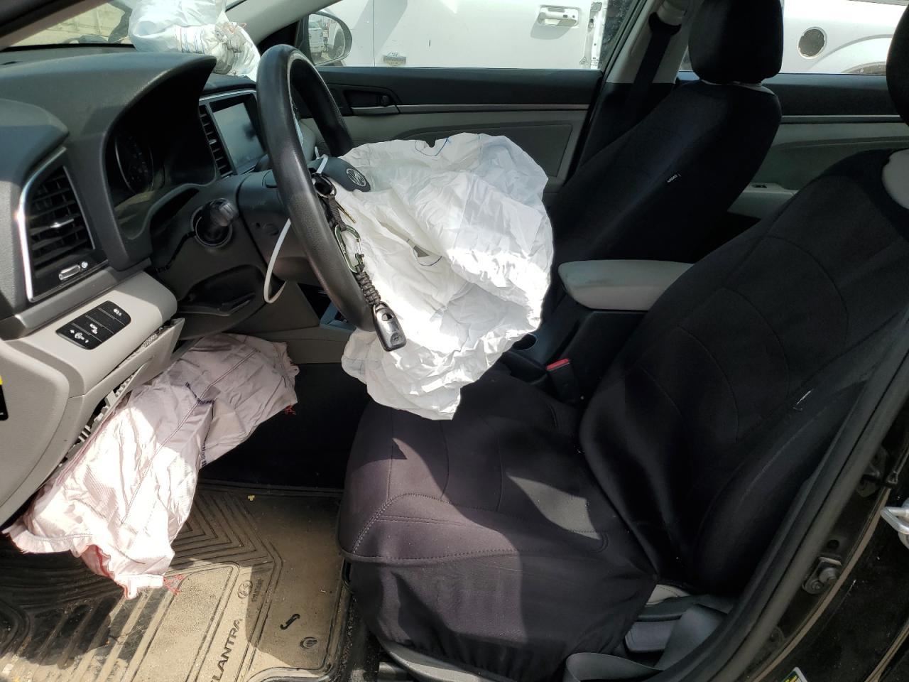 2018 Hyundai Elantra Sel - Фото 7