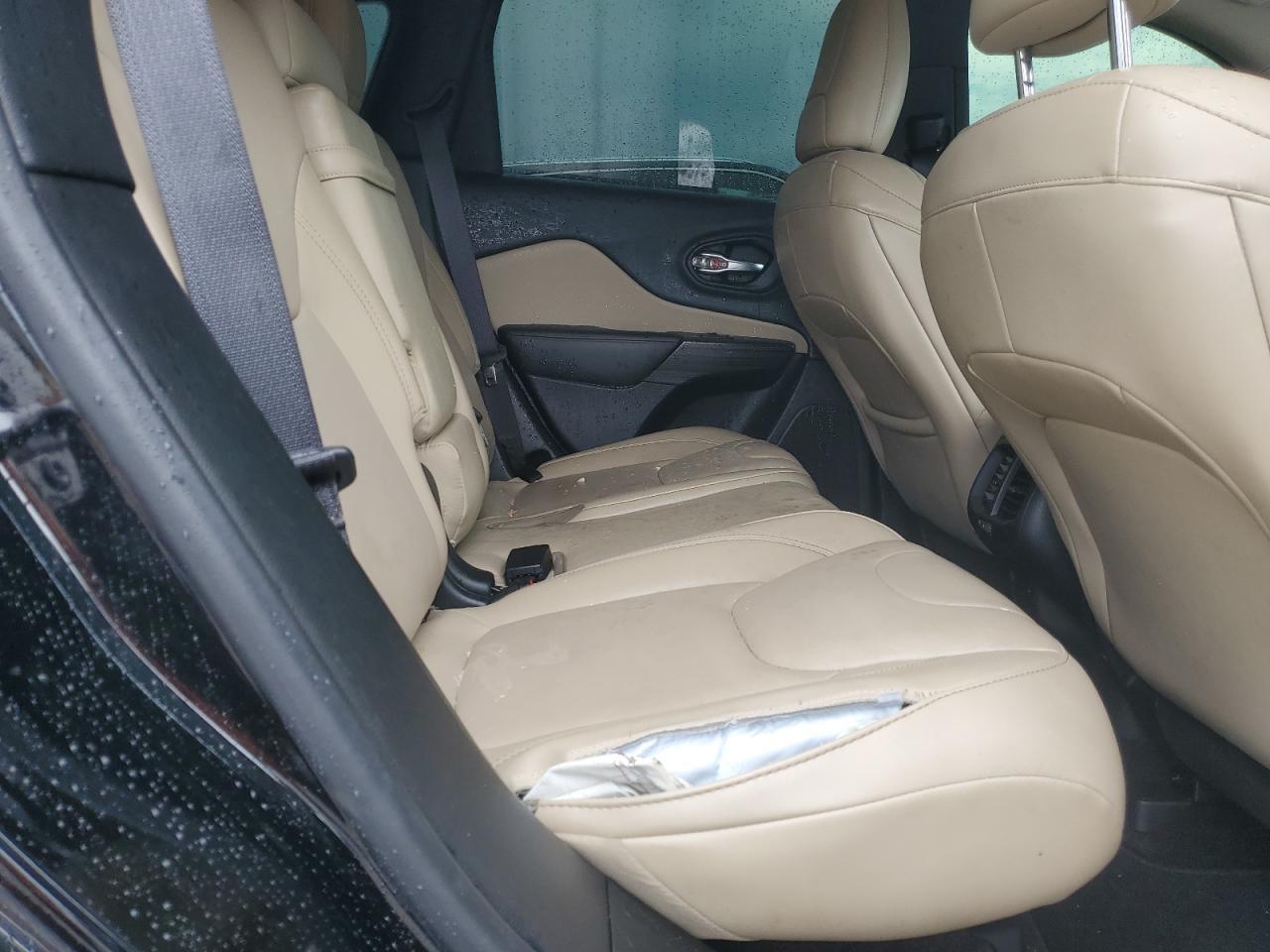 2017 Jeep Cherokee Limited - Image 6