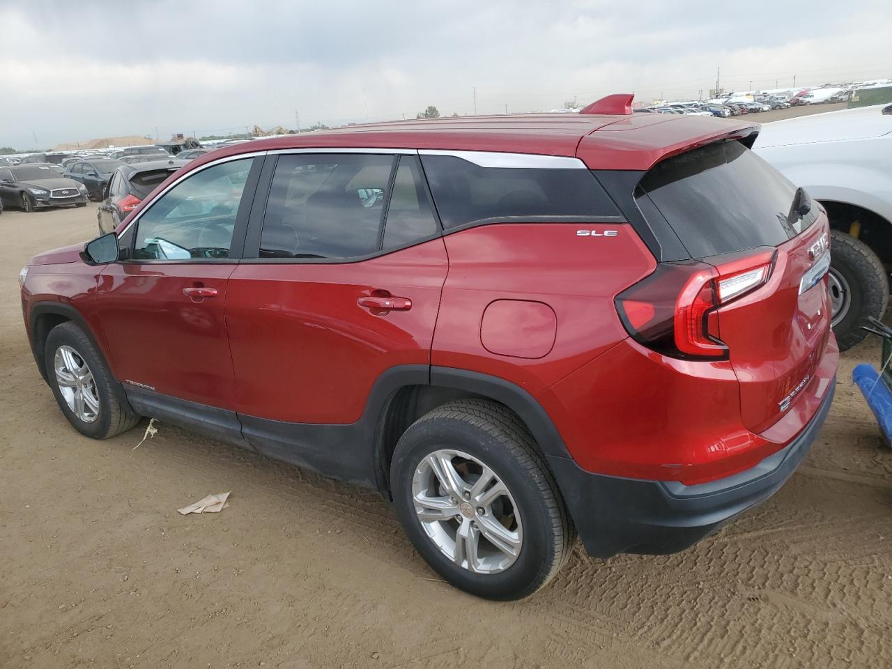 2022 GMC Terrain Sle - Фото 2