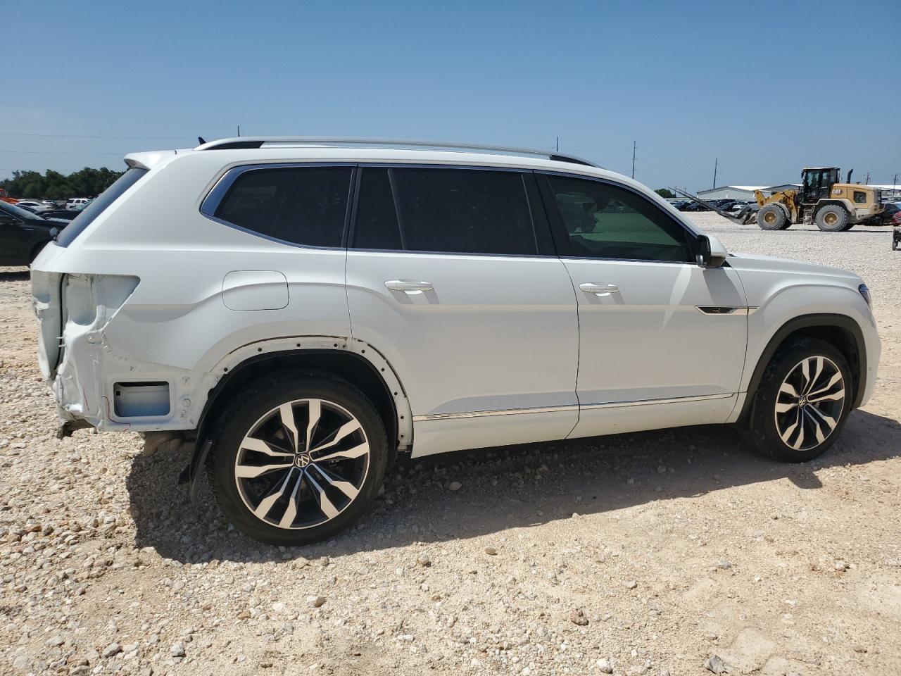 2022 Volkswagen Atlas Sel Premium R-Line - Image 3