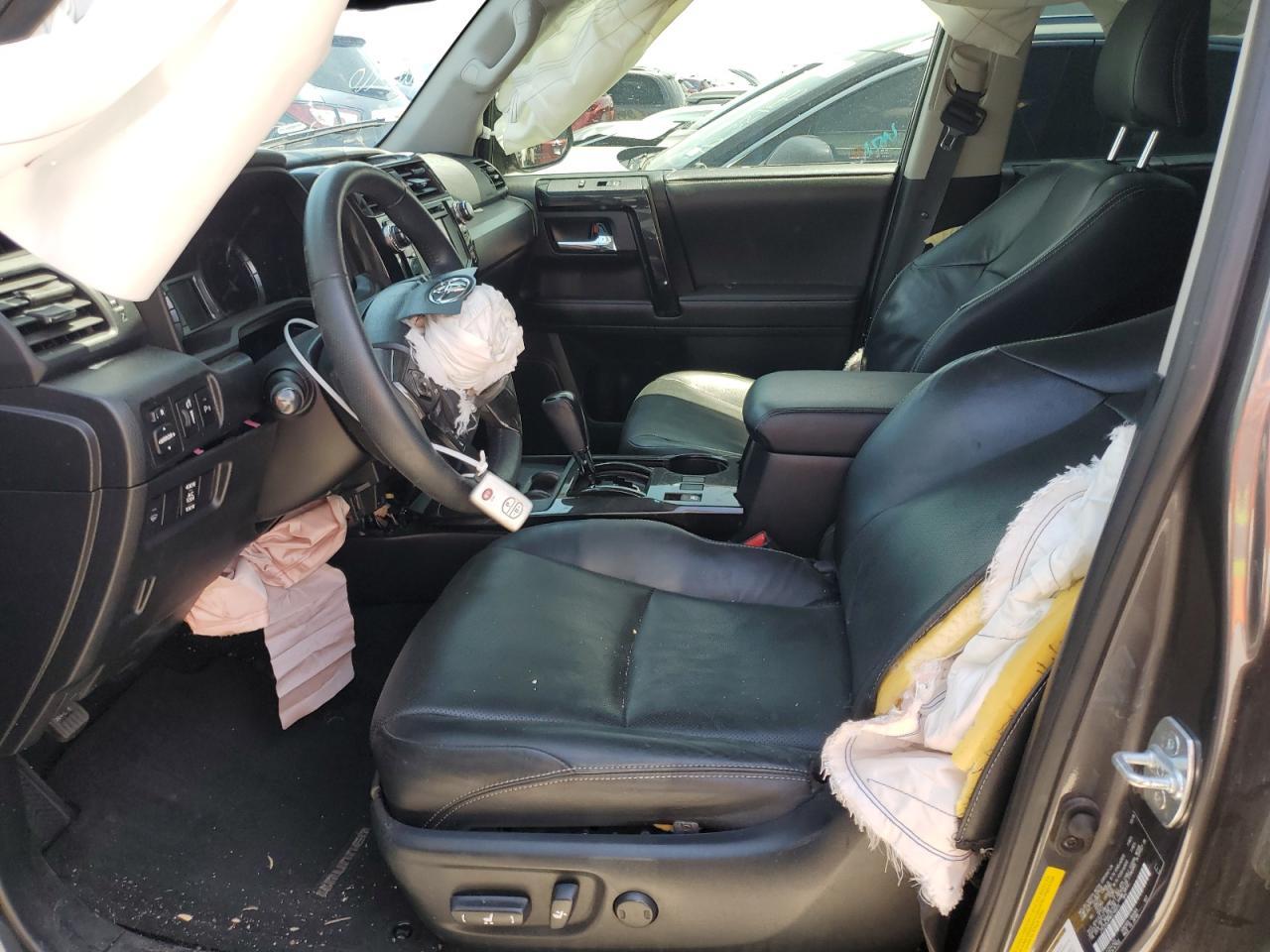 2019 Toyota 4Runner Sr5 - Image 7