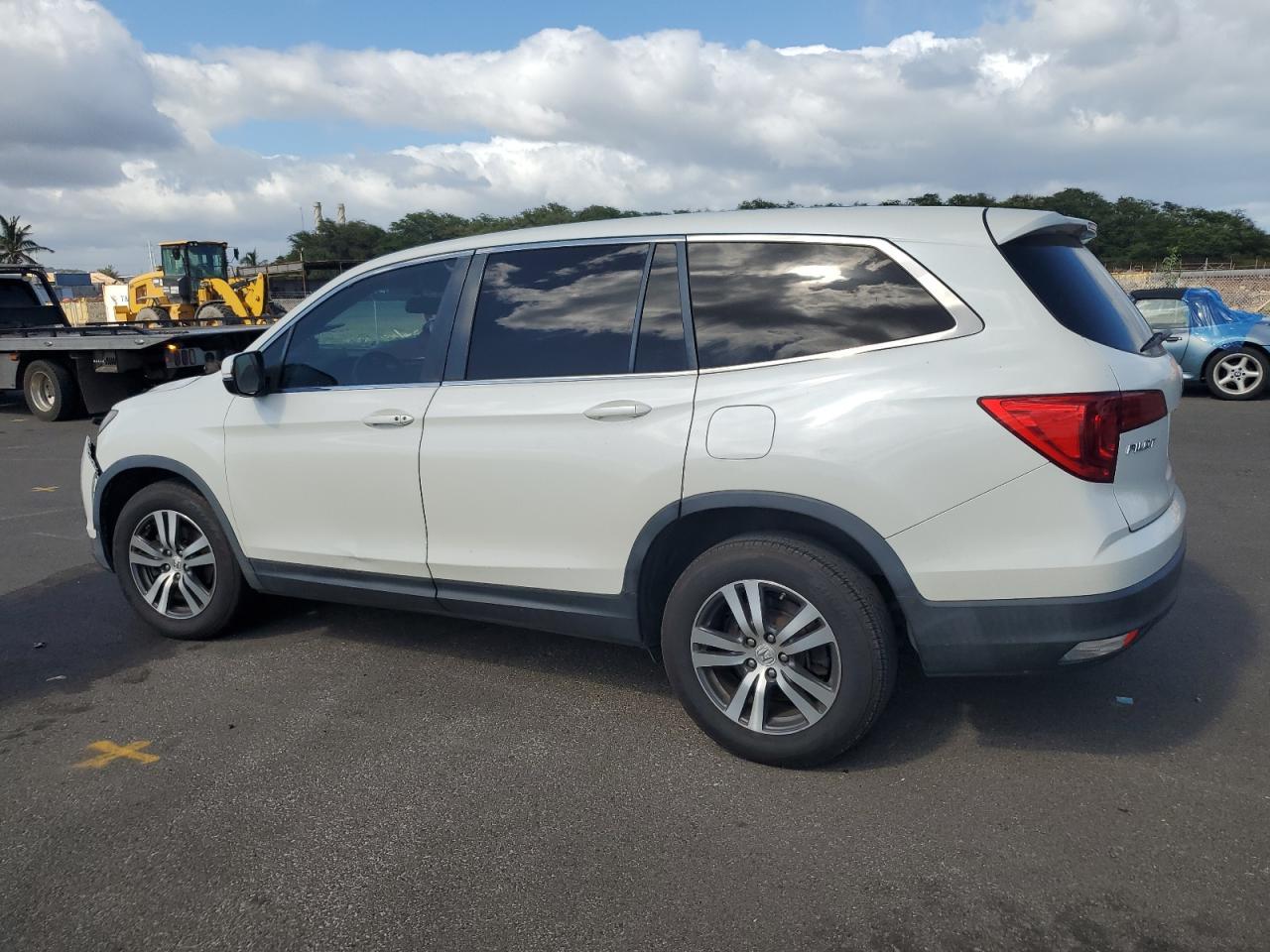 2016 Honda Pilot Exl - Image 2