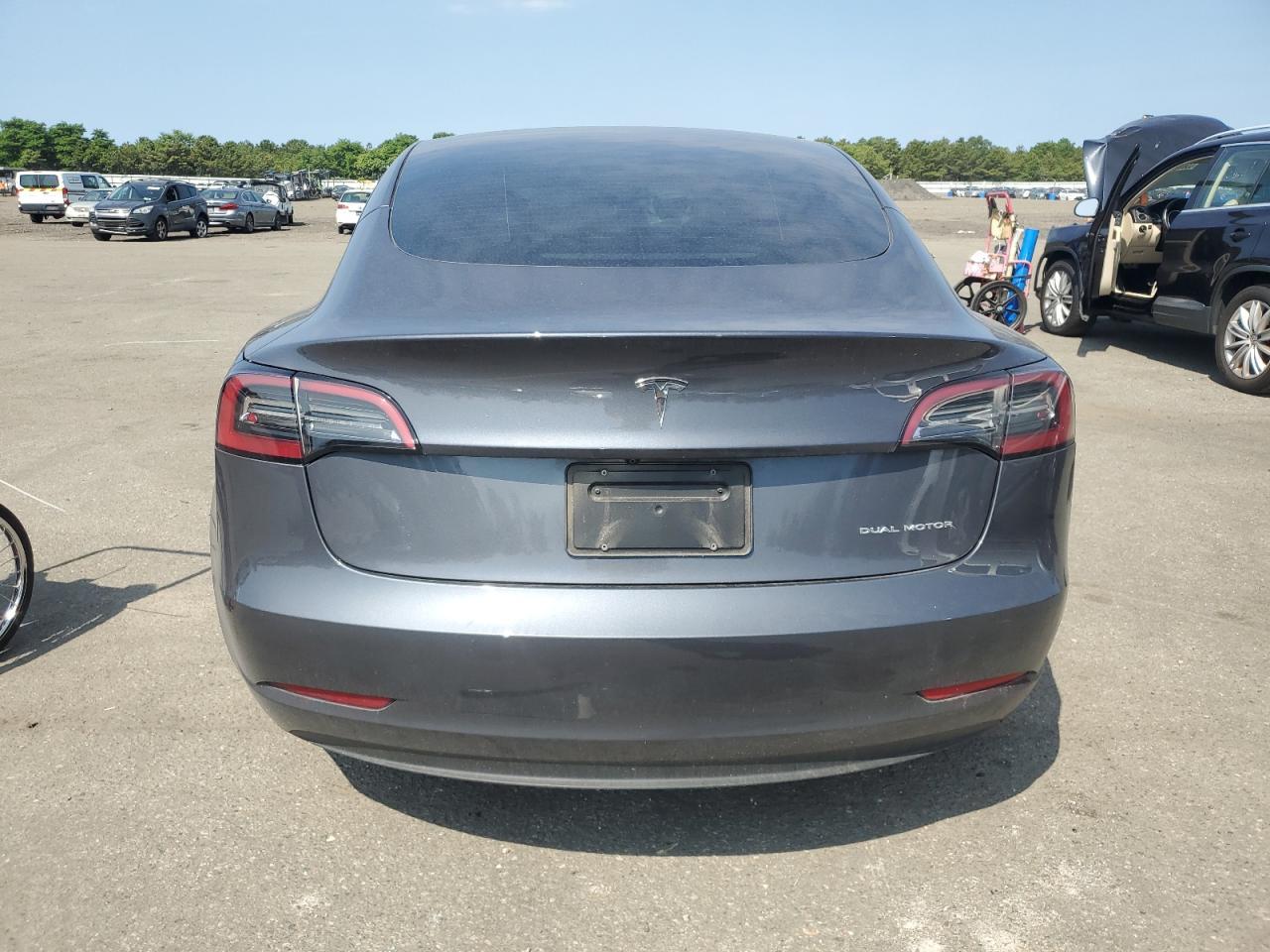 2023 Tesla Model 3 - Фото 6