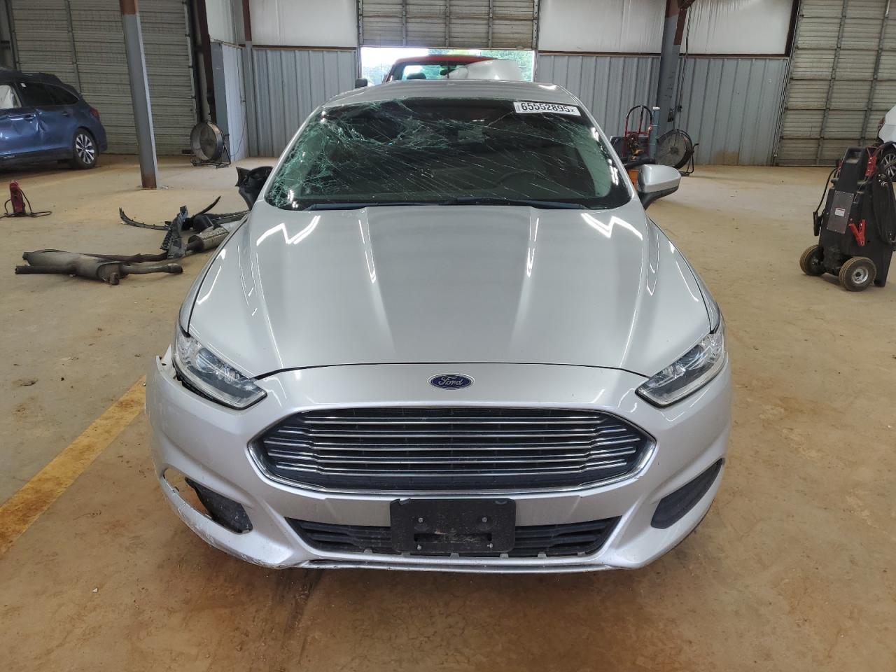 2016 Ford Fusion S - Image 5