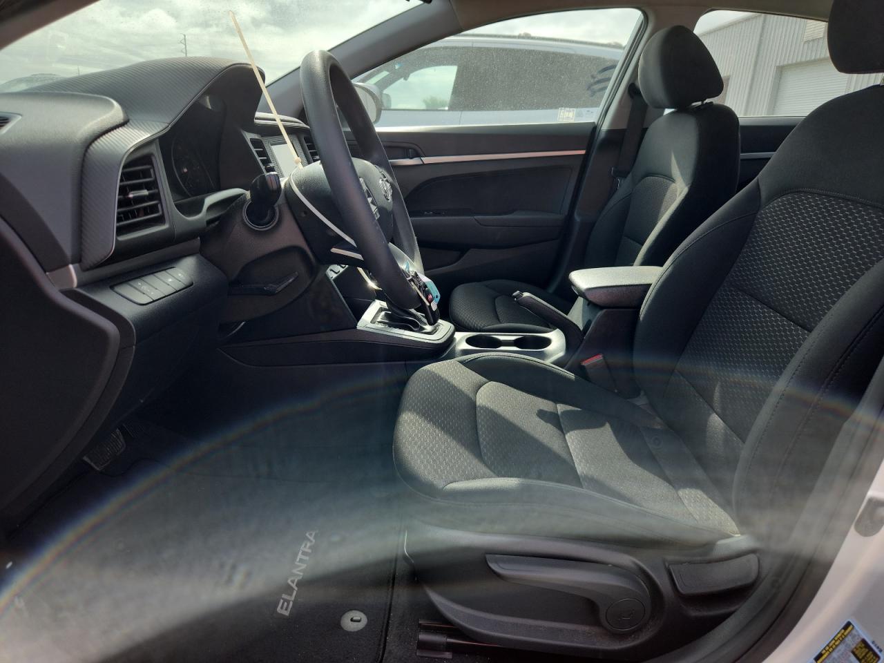 2020 Hyundai Elantra Se - Фото 7