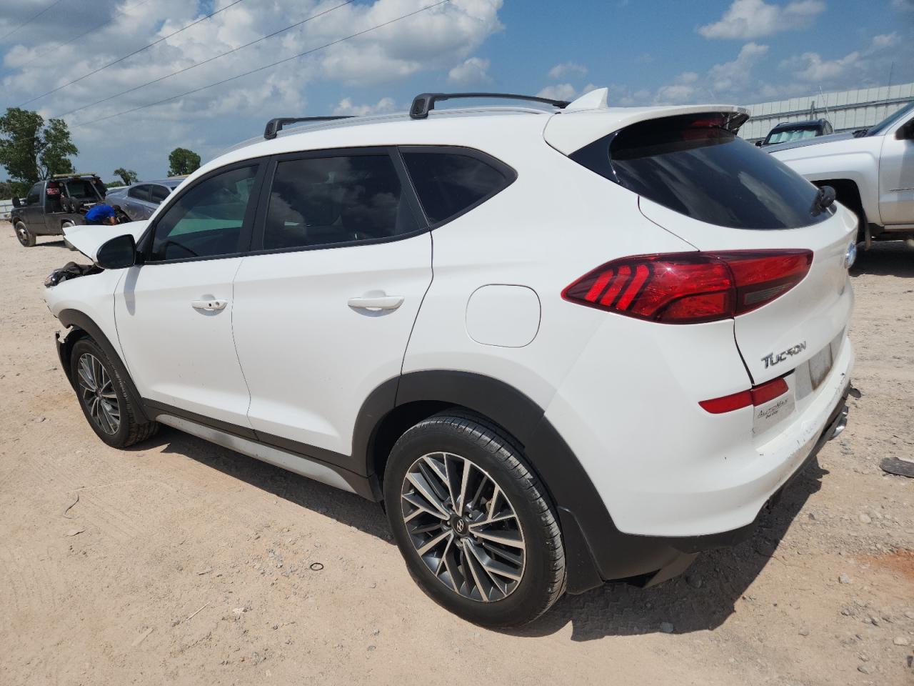 2021 Hyundai Tucson Limited - Image 2