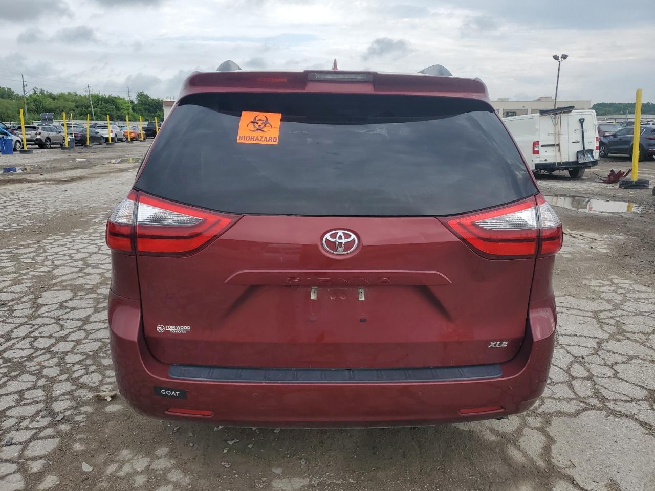 2020 Toyota Sienna Xle - Фото 6