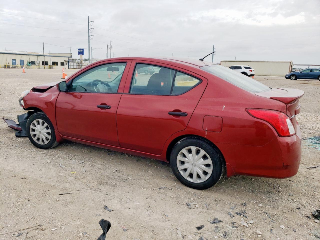 2018 Nissan Versa S - Фото 2