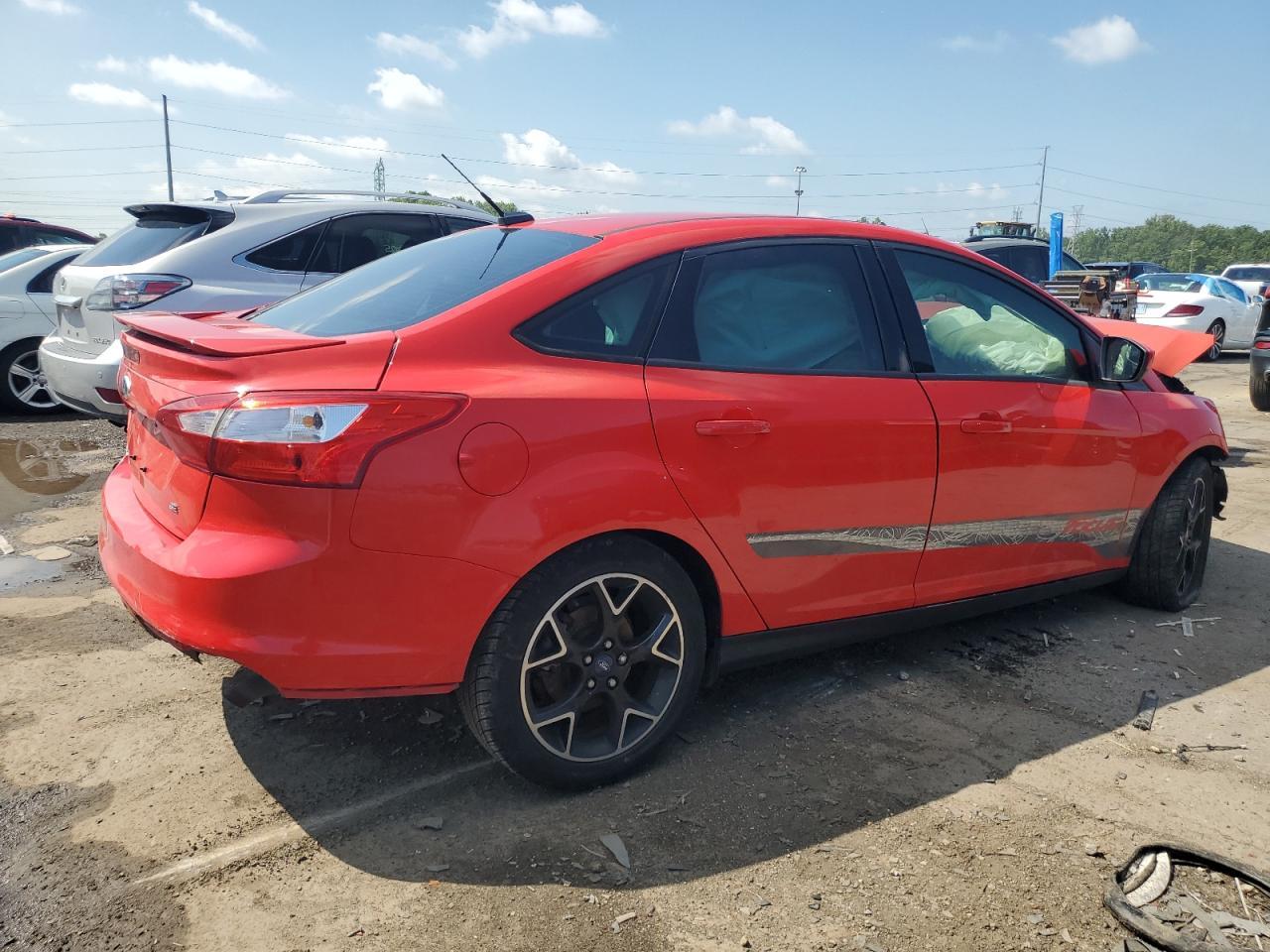 2012 Ford Focus Se - Фото 3