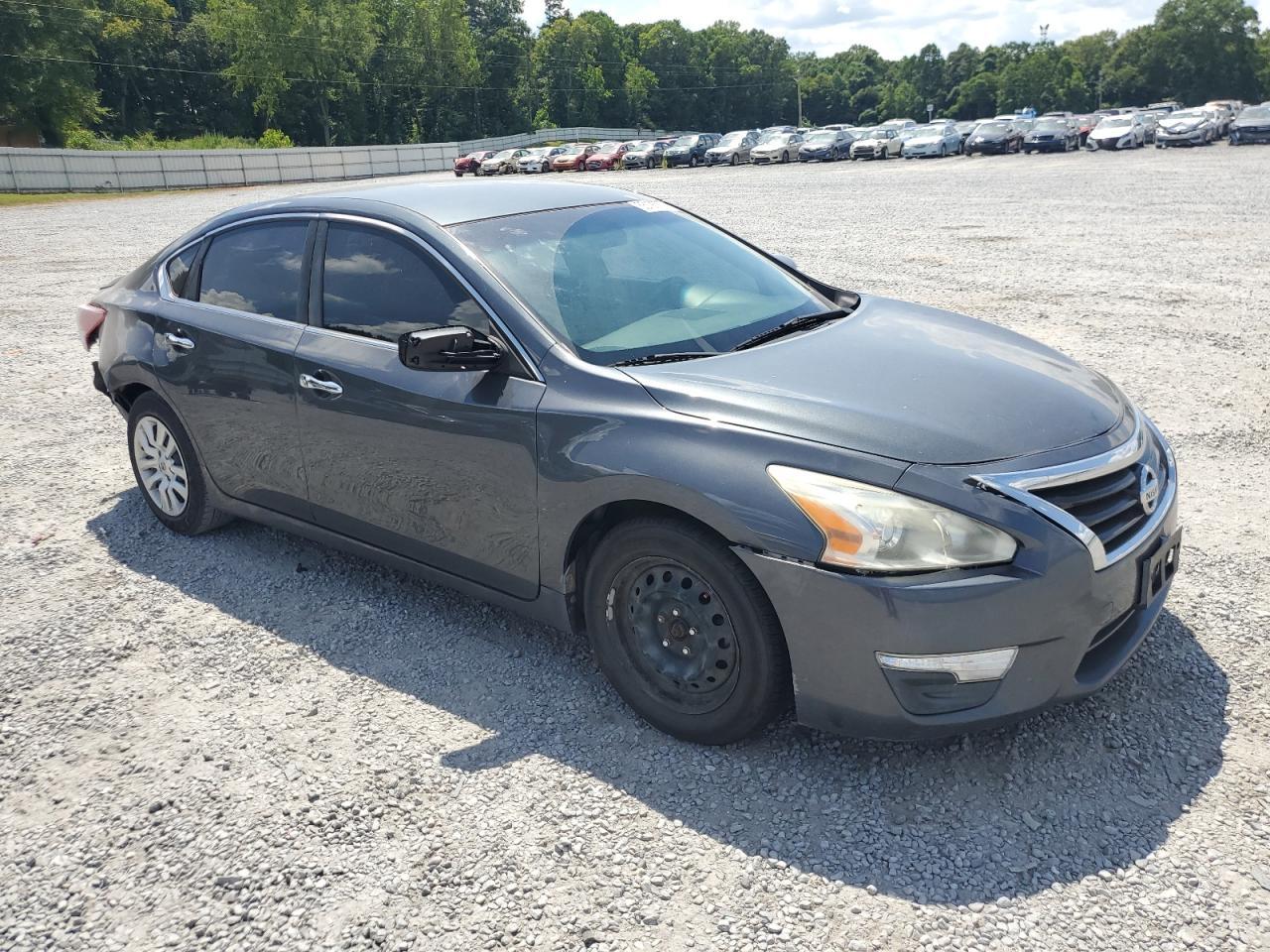 2013 Nissan Altima 2.5 - Image 4