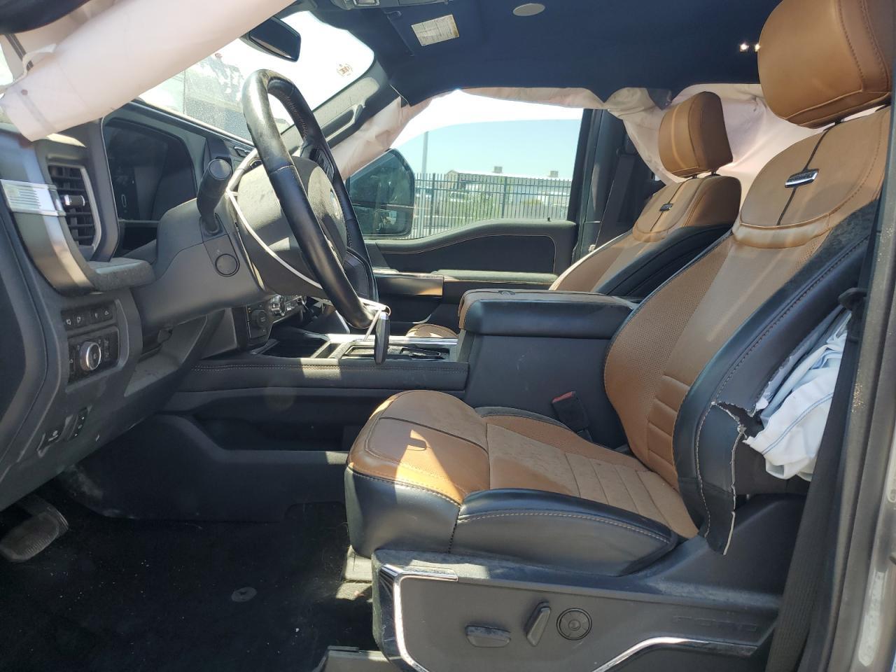 2024 Ford F450 Super Duty - Image 7