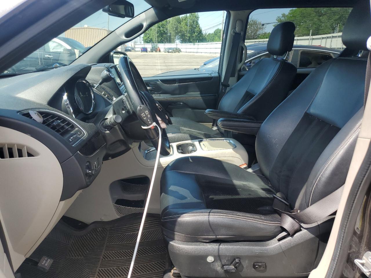 2017 Dodge Grand Caravan Sxt - Фото 7