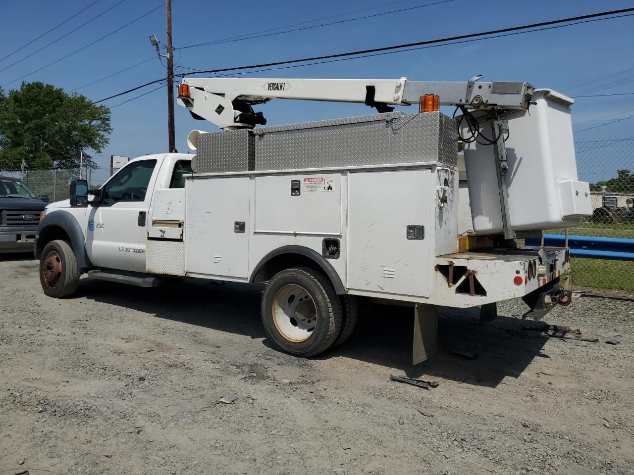 2013 Ford F-450 Supe - Фото 2