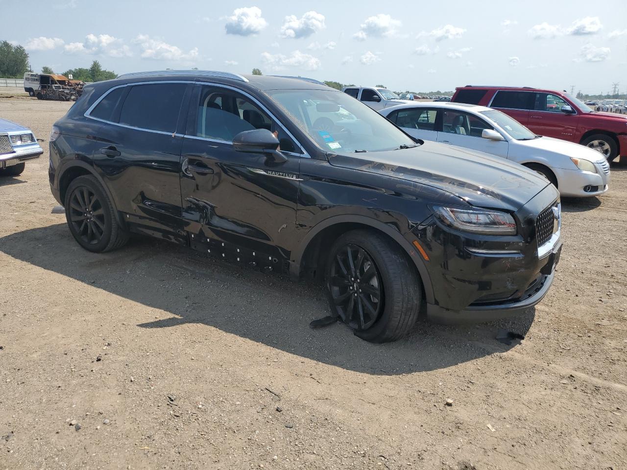 2021 Lincoln Nautilus Reserve - Фото 4