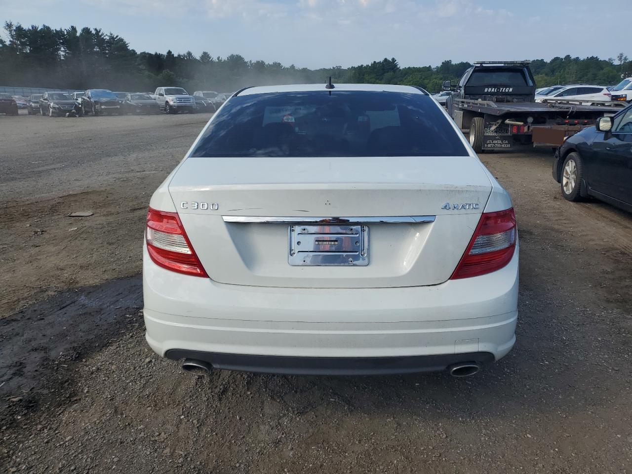2011 Mercedes-Benz C 300 4Matic - Фото 6