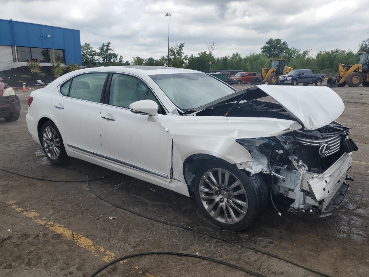 2016 Lexus Ls 460L - Image 4