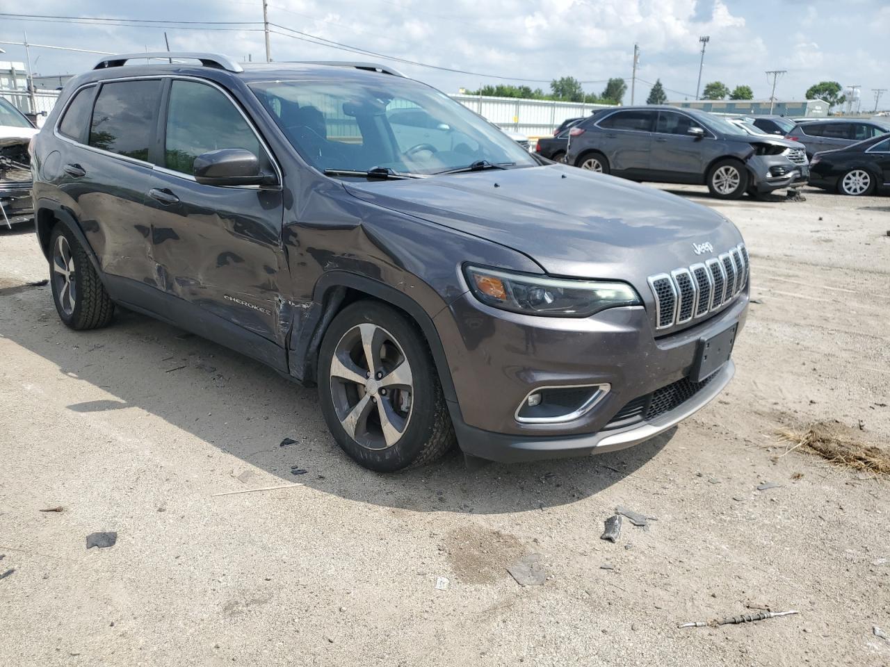 2019 Jeep Cherokee Limited - Image 4