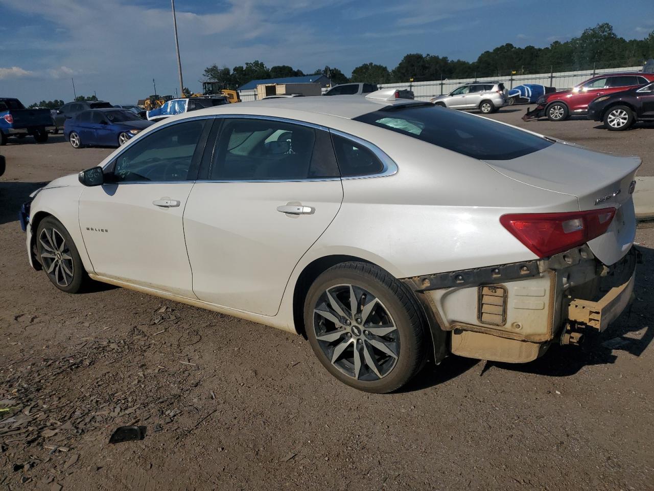 2016 Chevrolet Malibu Lt - Фото 2