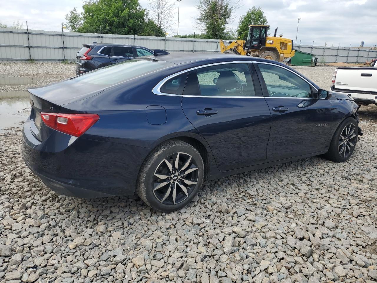 2017 Chevrolet Malibu Lt - Фото 3