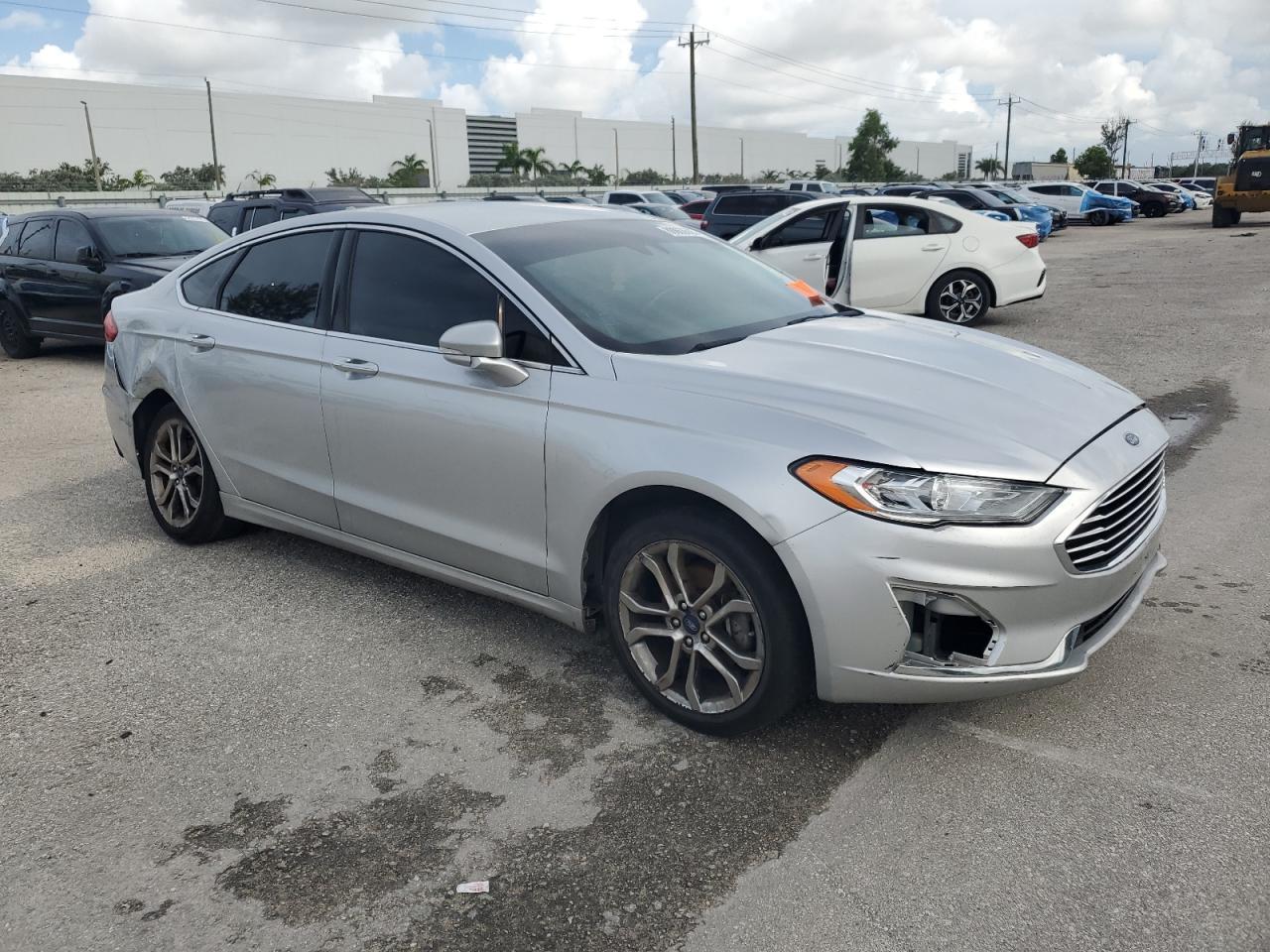 2019 Ford Fusion Sel - Image 4