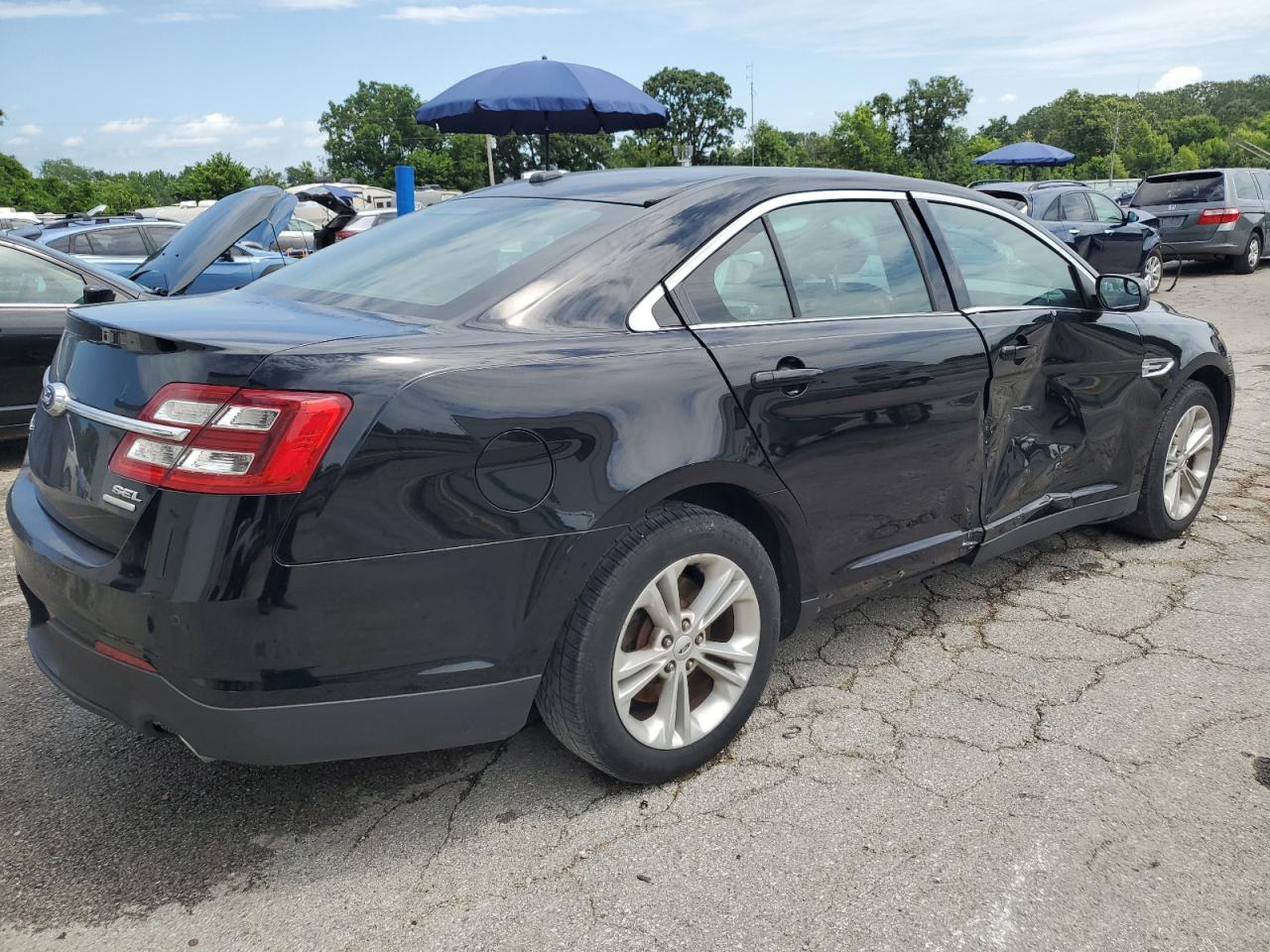 2016 Ford Taurus Sel - Фото 3