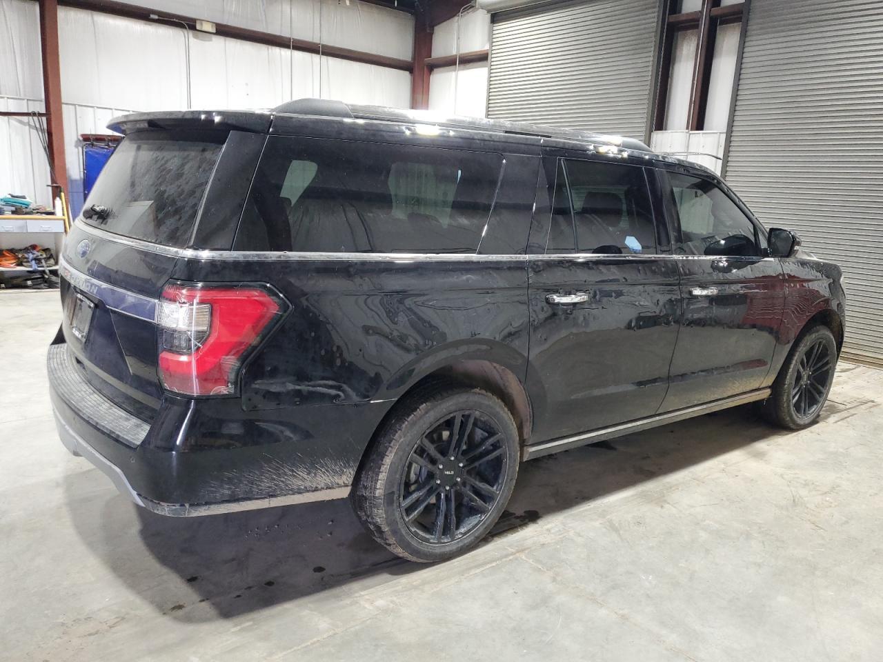 2020 Ford Expedition Max Limited - Image 3