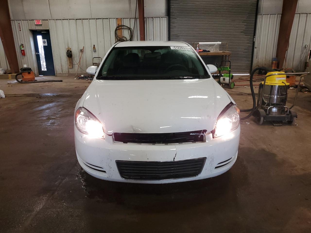 2011 Chevrolet Impala Ls - Image 5