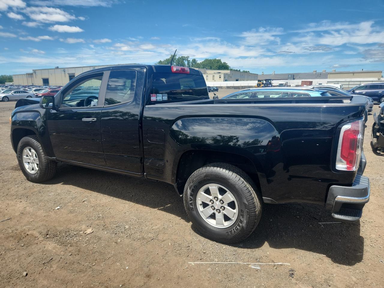 2018 GMC Canyon - Image 2