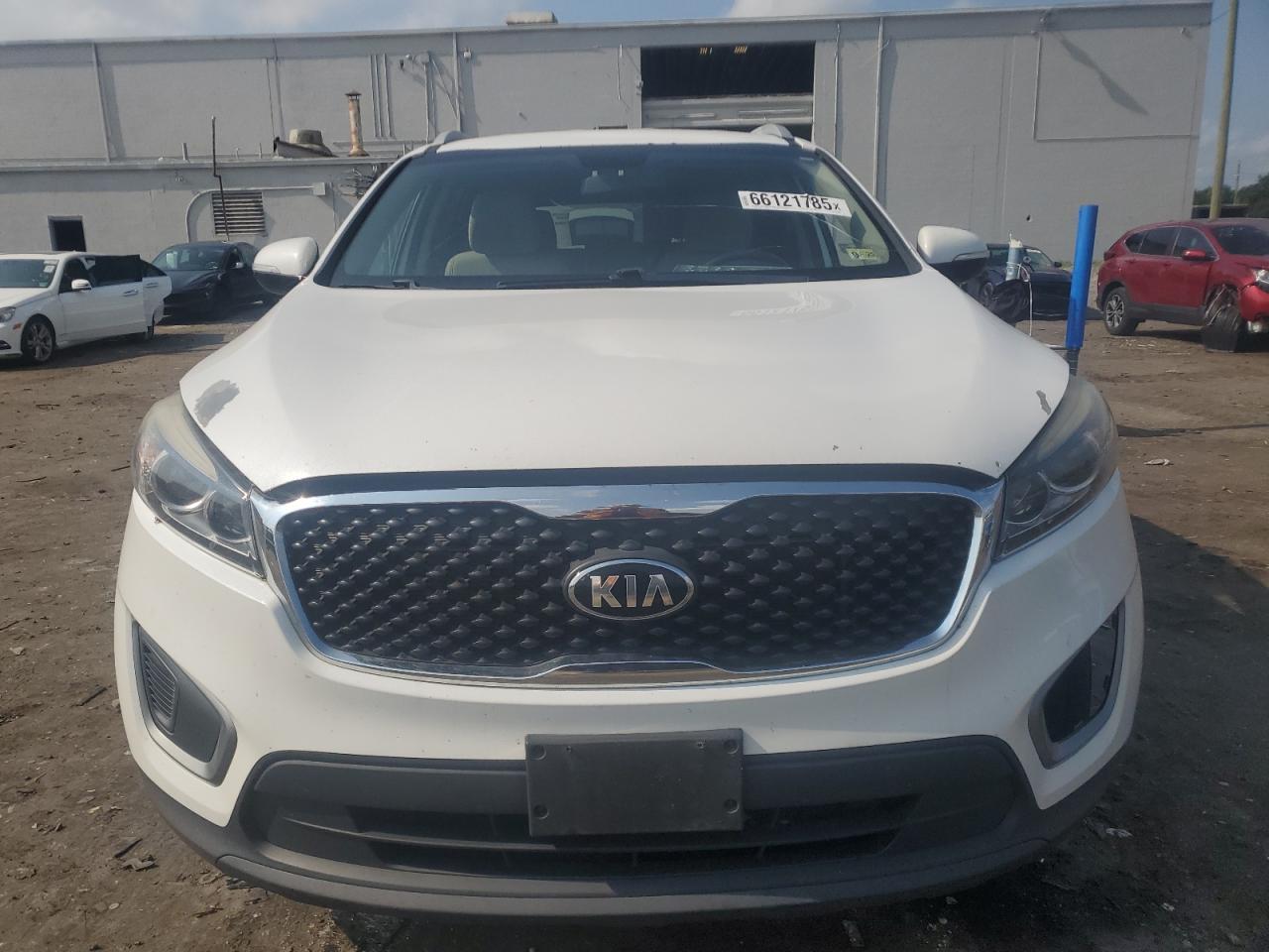 2016 Kia Sorento Lx - Image 5