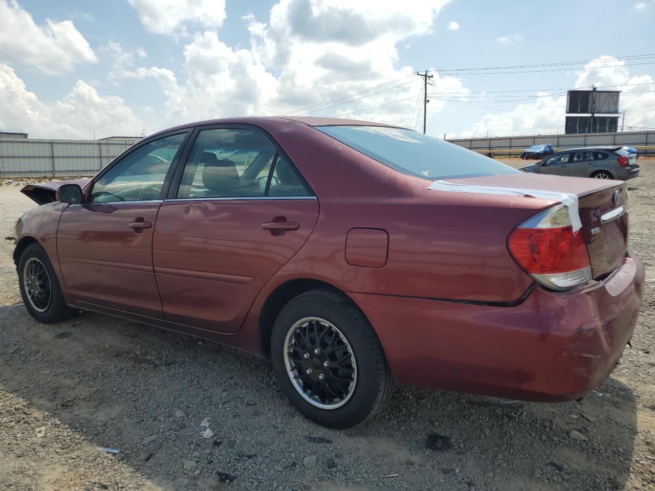 2006 Toyota Camry Le - Image 2