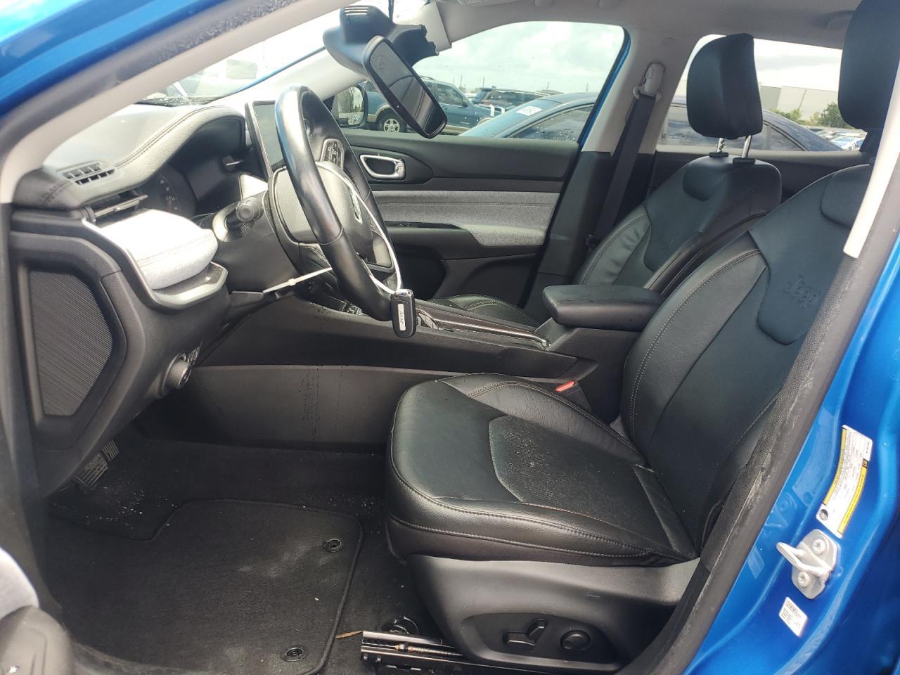 2022 Jeep Compass Latitude Lux - Фото 7