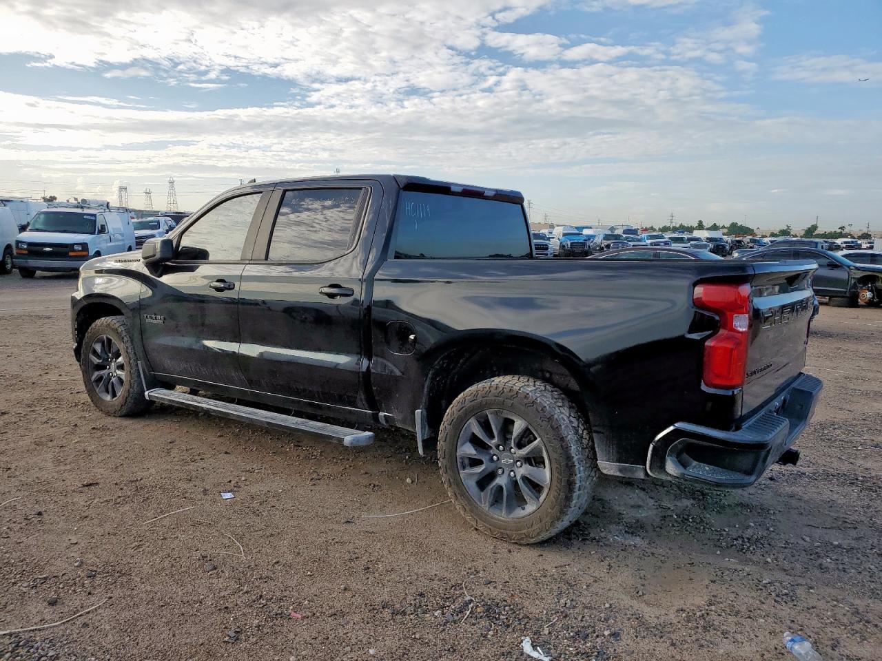 2021 Chevrolet Silverado C1500 Rst - Image 2